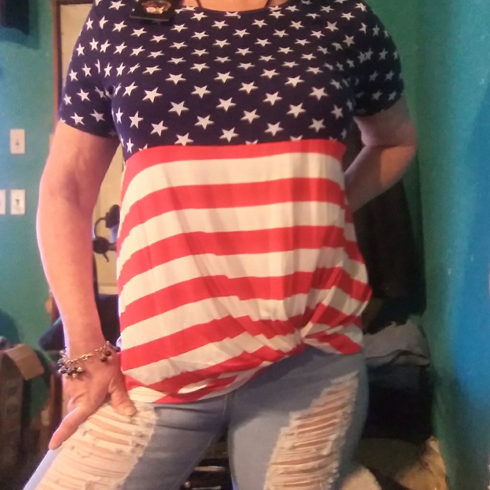 Sold FINAL mrk.⬇1left boutique top - Picture 4 of 8